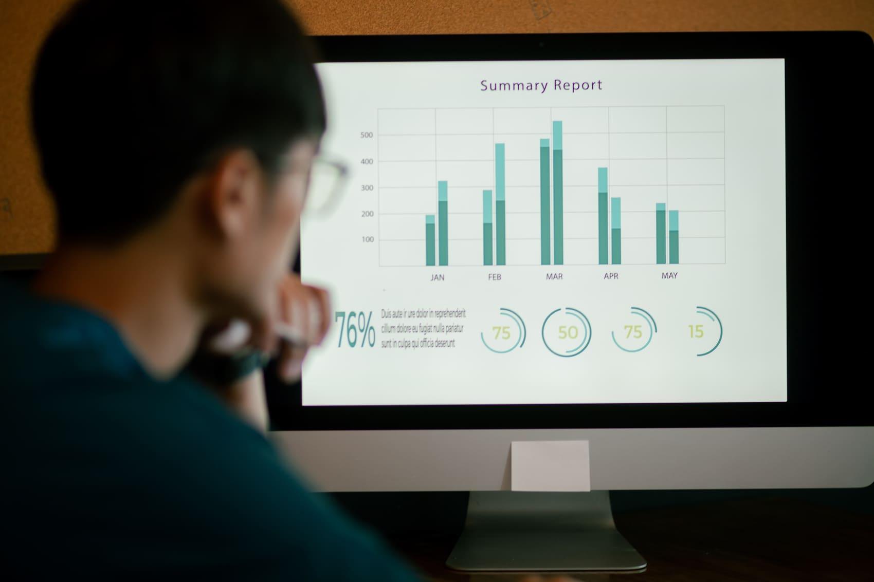 Estrategias de Retención Basadas en IA: Decisiones Inteligentes con Enaholar