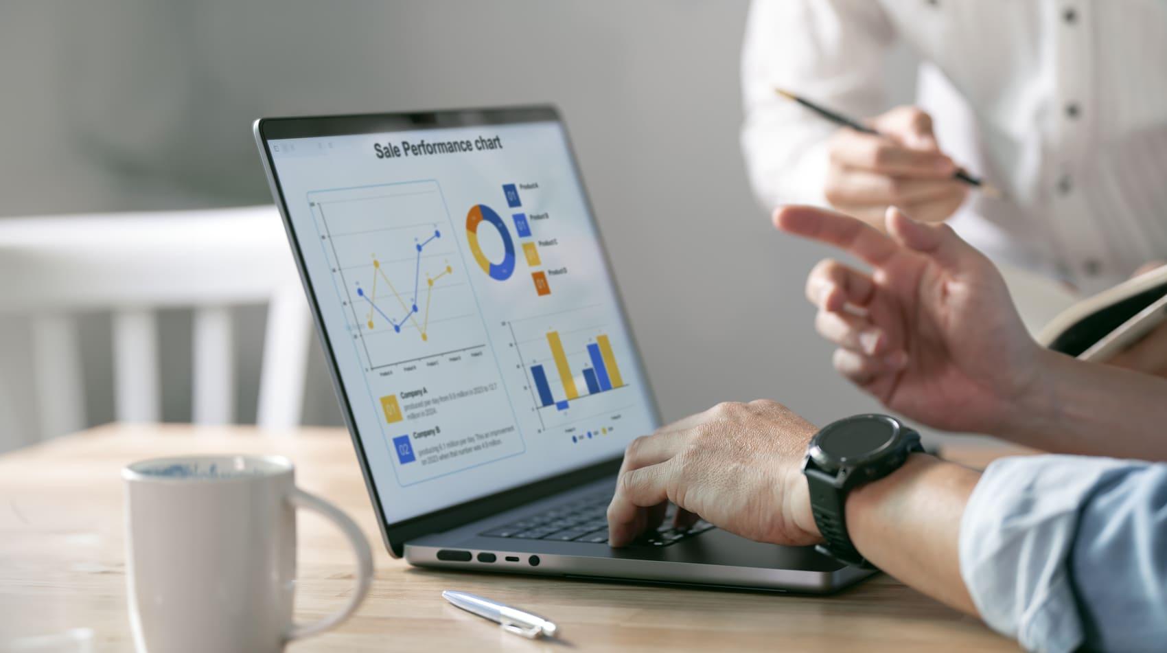 Prevención Proactiva del Churn: Modelos Predictivos de Enaholar